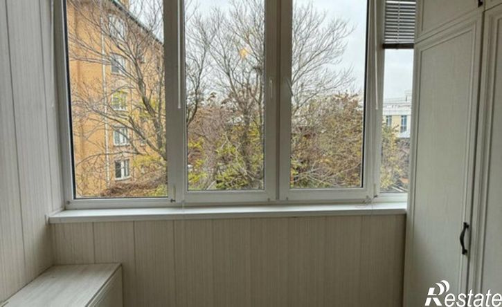 3-комн квартира набережная 1 Мая, 49,  д. 49