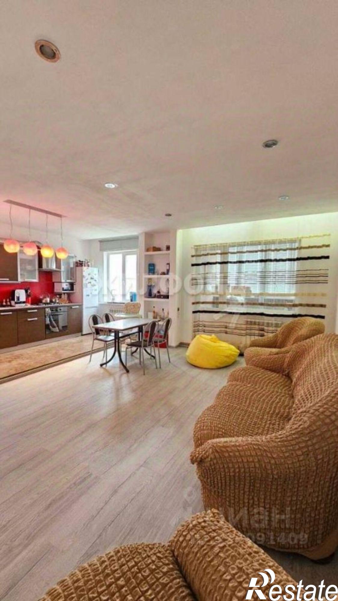 Купить квартиру за 5 700 000 рублей на улица Валерии Барсовой, 2