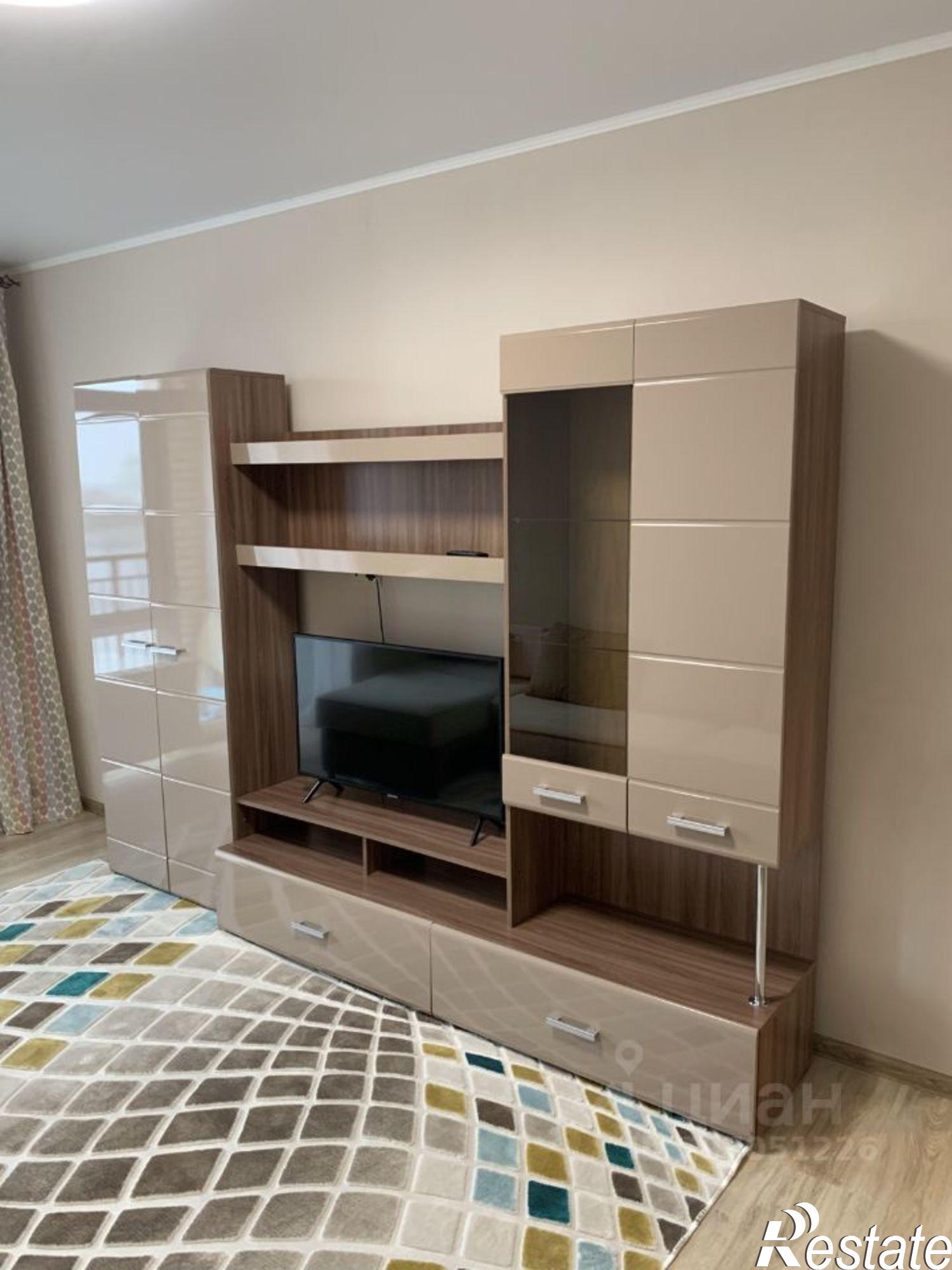 Сдать квартиру за 35 000 рублей на ул Набережная Приволжского затона, 20в