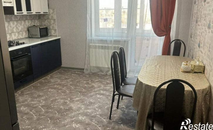 2-комн квартира набережная реки Царев, 83,  д. 83