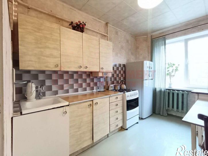 3-комн квартира улица Куликова, 42 к1,  д. 42 к1