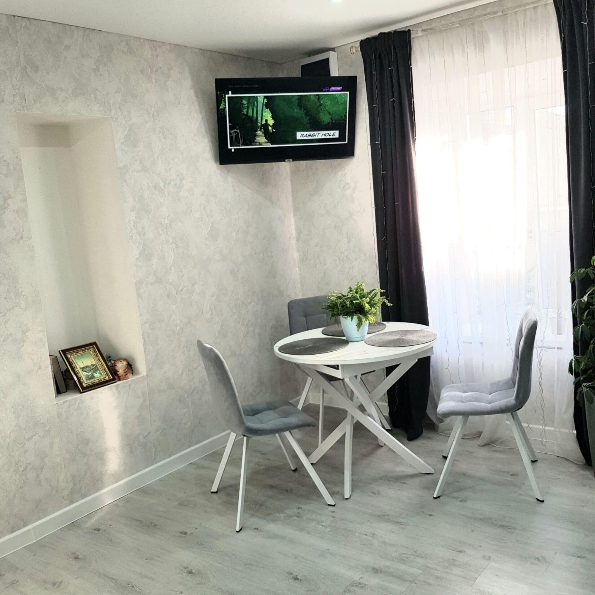 Купить квартиру за 2 000 000 рублей на Максима Горького ул, 37/3