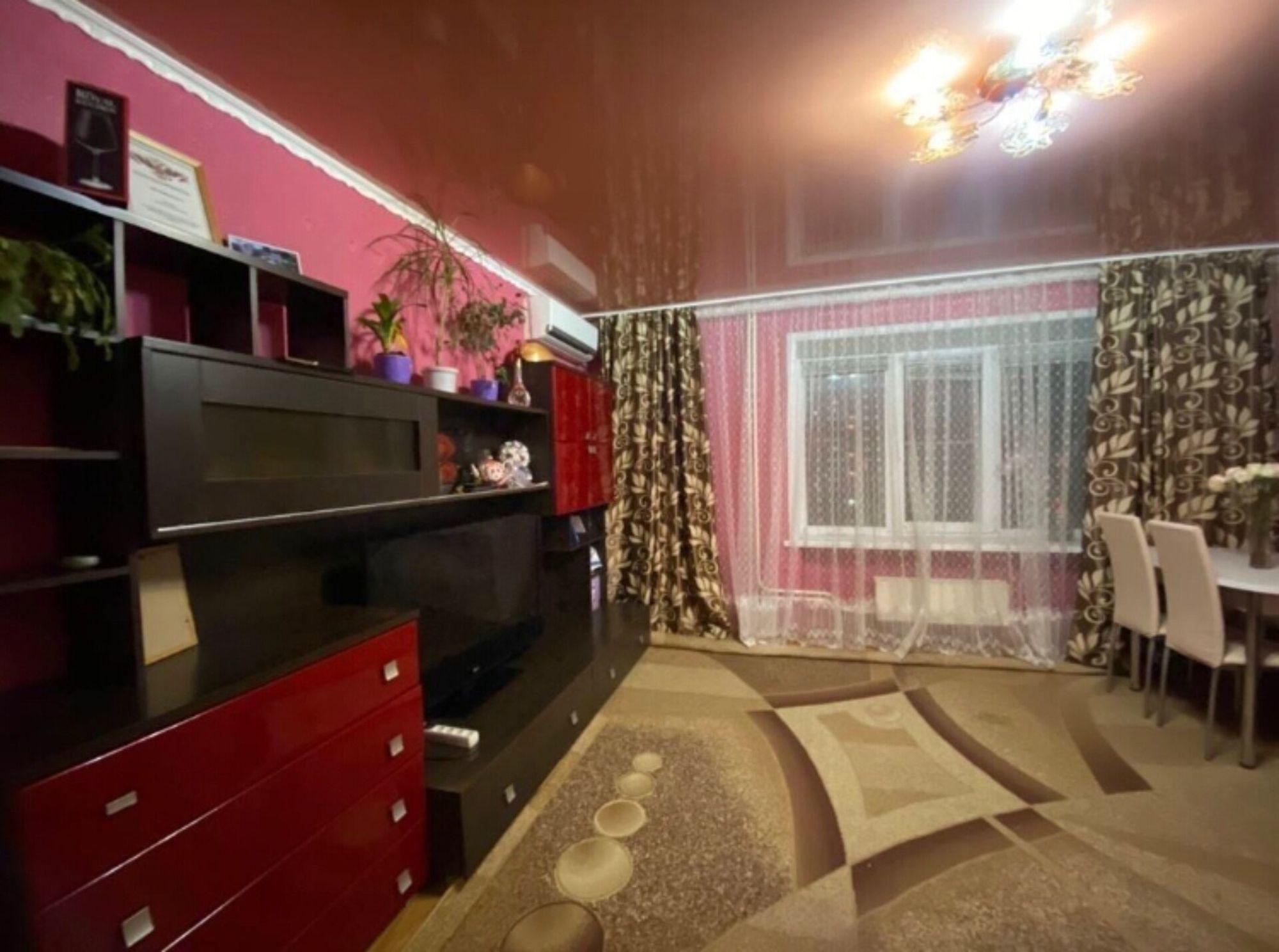 Купить квартиру за 3 300 000 рублей на имени Бабаевского мкр, Бульварная ул, 14