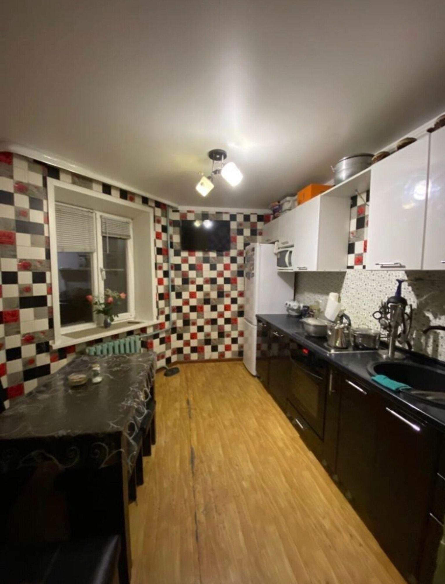 Купить квартиру за 3 300 000 рублей на имени Бабаевского мкр, Бульварная ул, 14