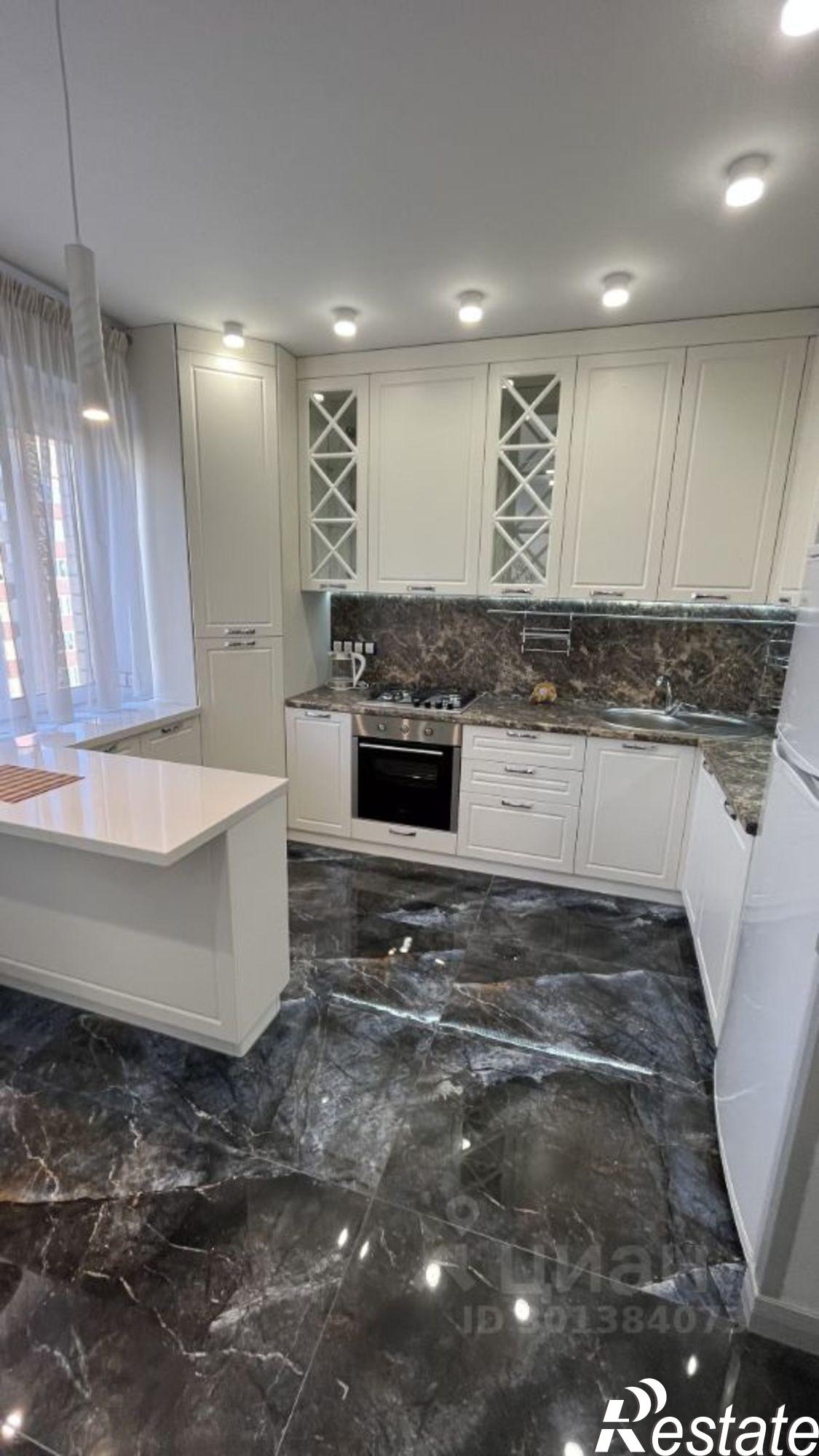 Сдать квартиру за 45 000 рублей на улица Гоголя, 3 к3