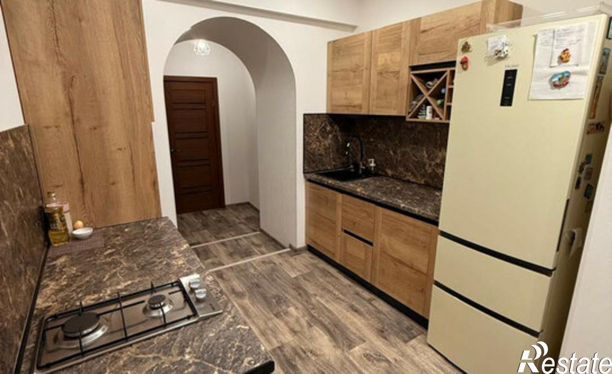 Купить квартиру за 4 500 000 рублей на набережная 1 Мая, 37