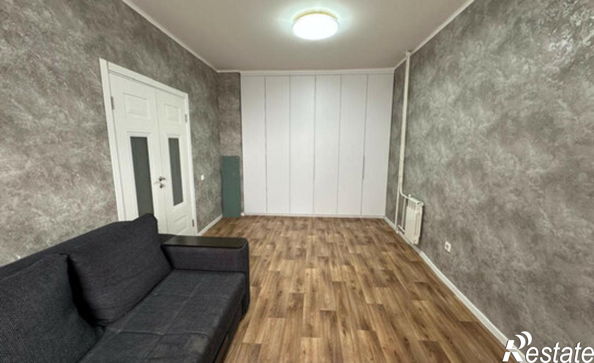 Купить квартиру за 5 000 000 рублей на ул Космонавта Комарова, 174б