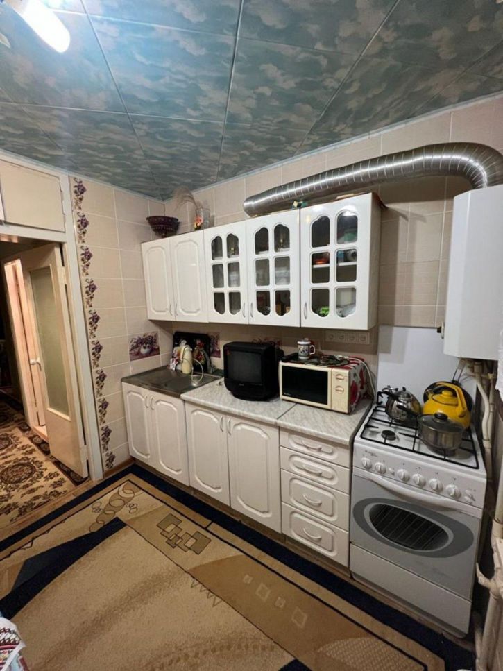 2-комн квартира Димитрова ул, 11