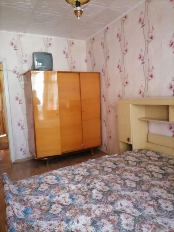 2-комн квартира Хибинская ул, 10