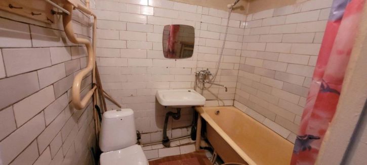 3-комн квартира Софьи Перовской ул, 101