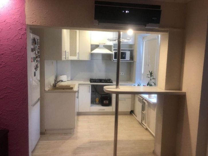 3-комн квартира Безжонова ул, 78