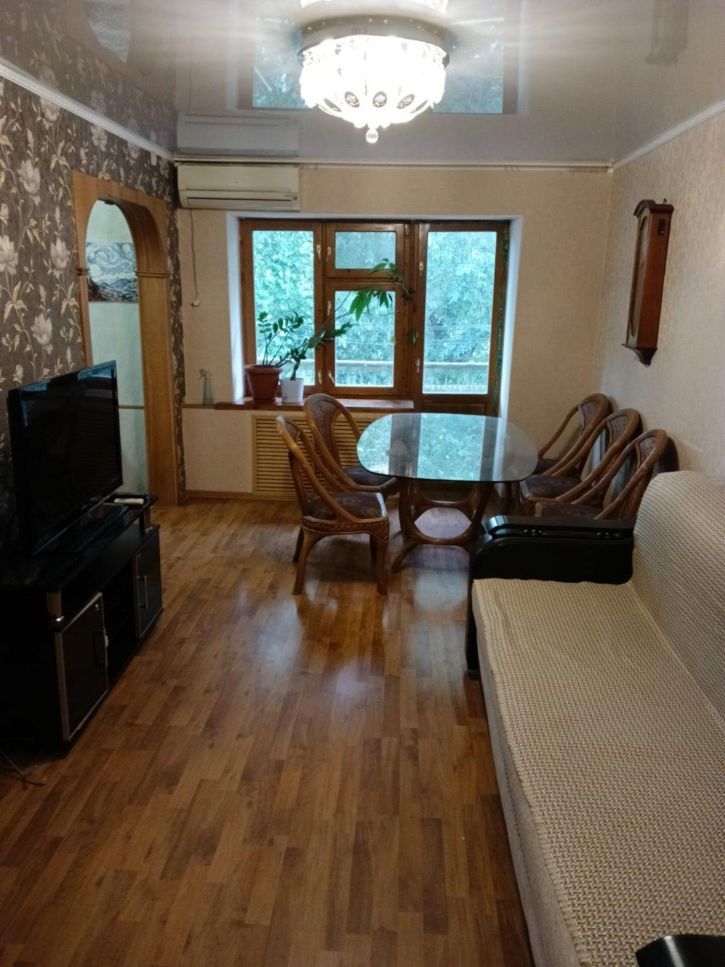 3-комн квартира Заводская пл, 43