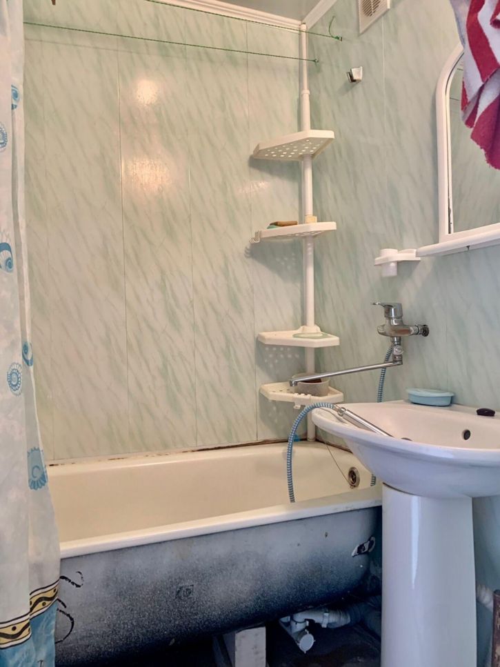 2-комн квартира улица Красная наб, 233