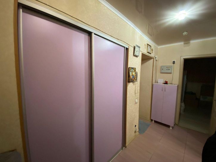 2-комн квартира 6-й мкр, Химиков ул, 8