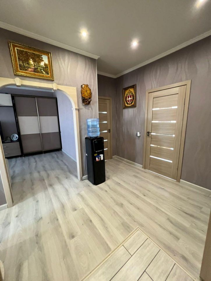 3-комн квартира Рылеева ул, 82