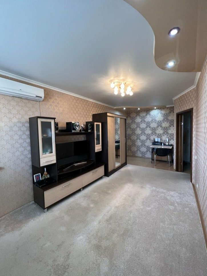 1-комн квартира Бумажников пркт, 9