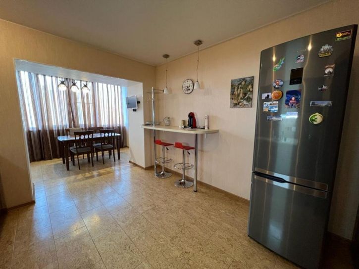 3-комн квартира Васильковая ул, 21