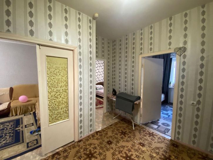 3-комн квартира Жилая ул, 8