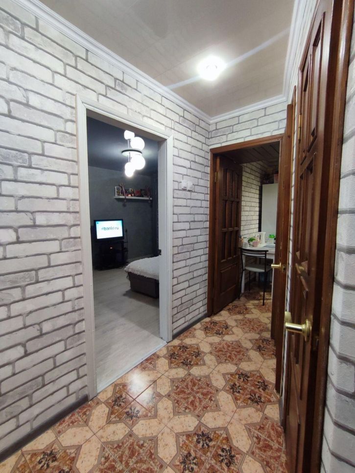 2-комн квартира Боевая ул, 76