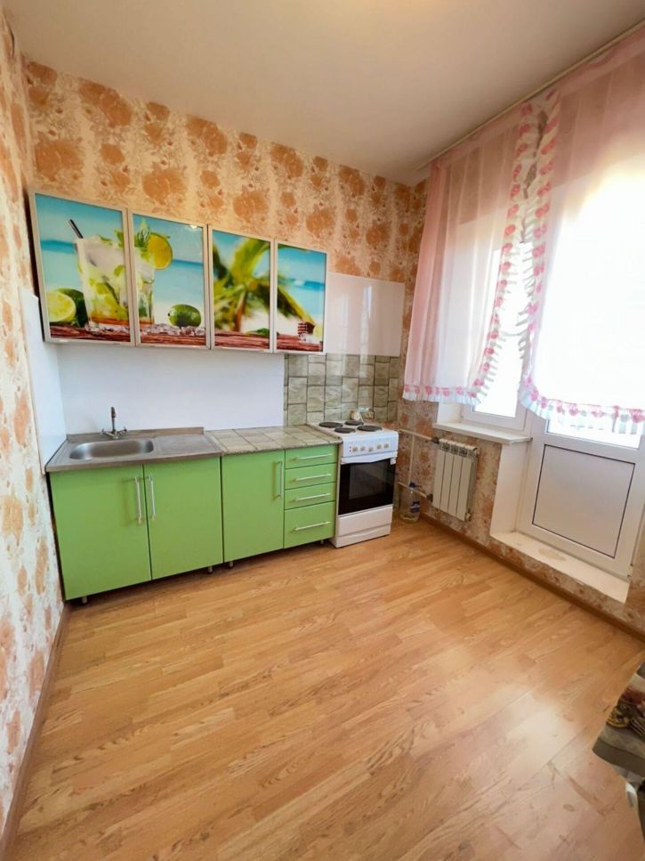 1-комн квартира Бориса Алексеева ул, 20