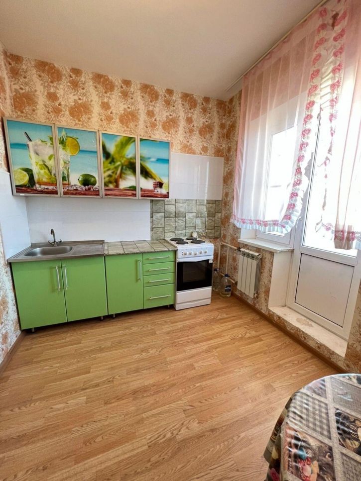 1-комн квартира Бориса Алексеева ул, 20