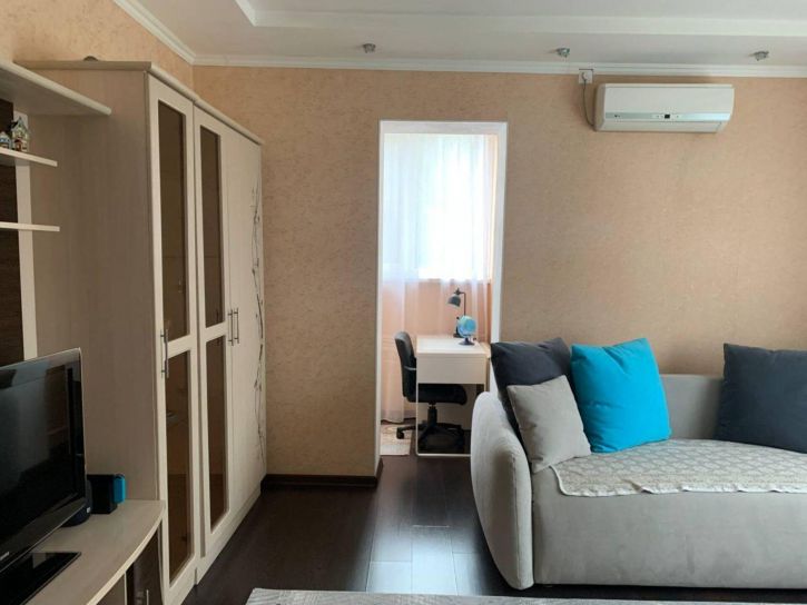 1-комн квартира улица Красная наб, 227