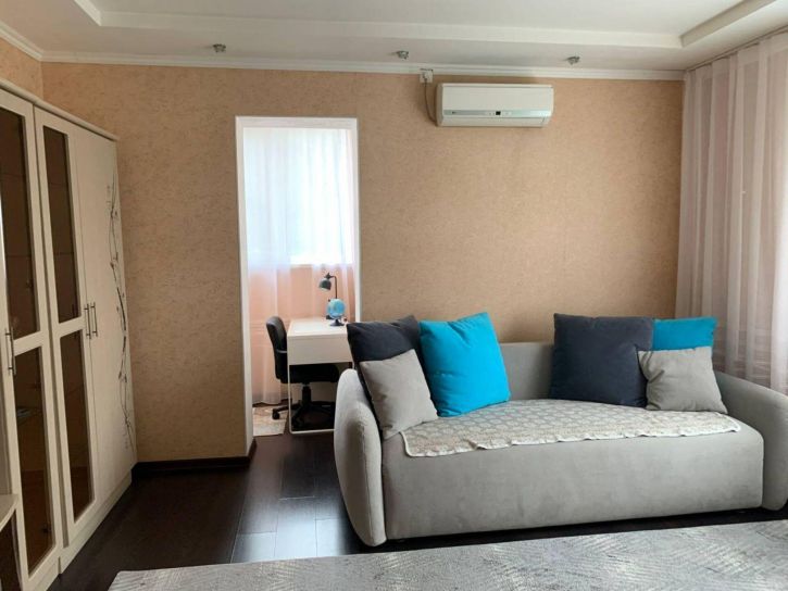 1-комн квартира улица Красная наб, 227