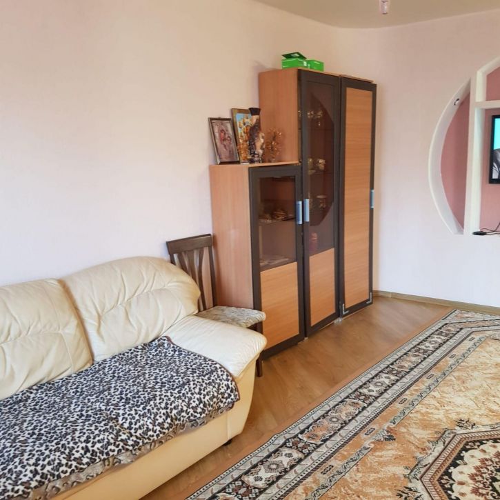 3-комн квартира Куликова ул, 15