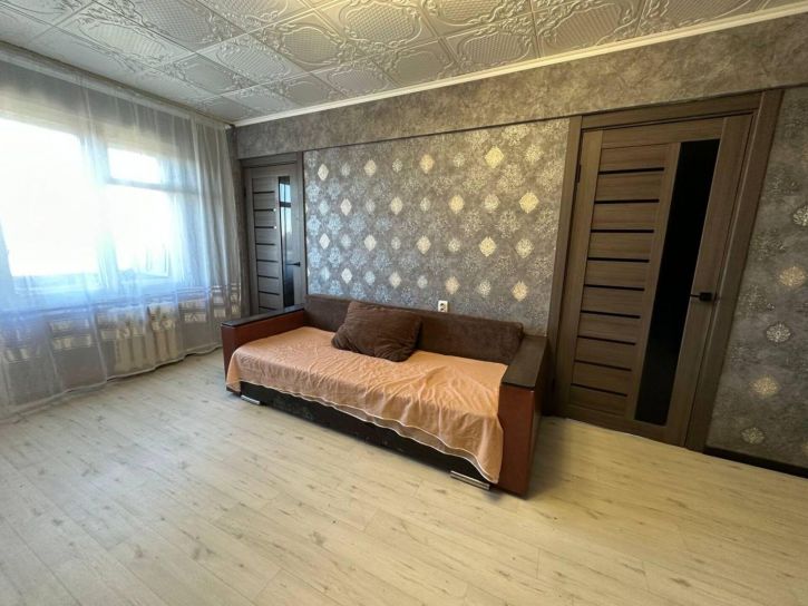 4-комн квартира Кооперативная ул, 45А