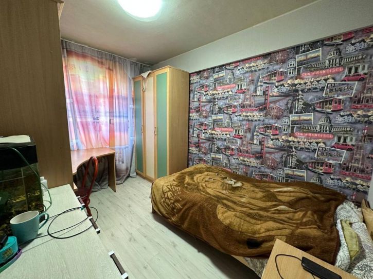 4-комн квартира Кооперативная ул, 45А