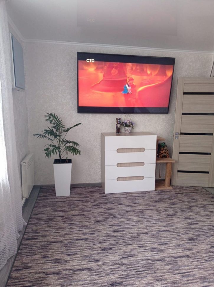 2-комн квартира 11й Красной Армии ул, 15