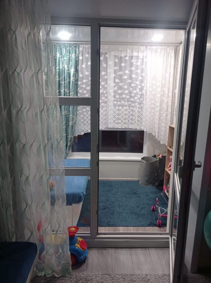 2-комн квартира 11й Красной Армии ул, 15