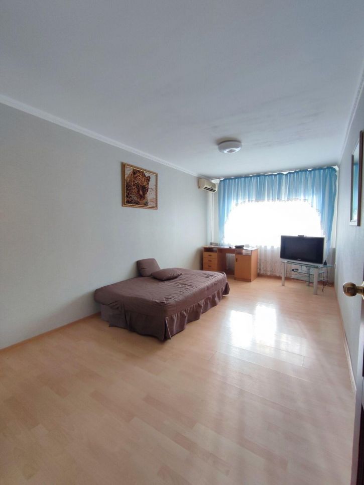 2-комн квартира Красноармейская ул, 33