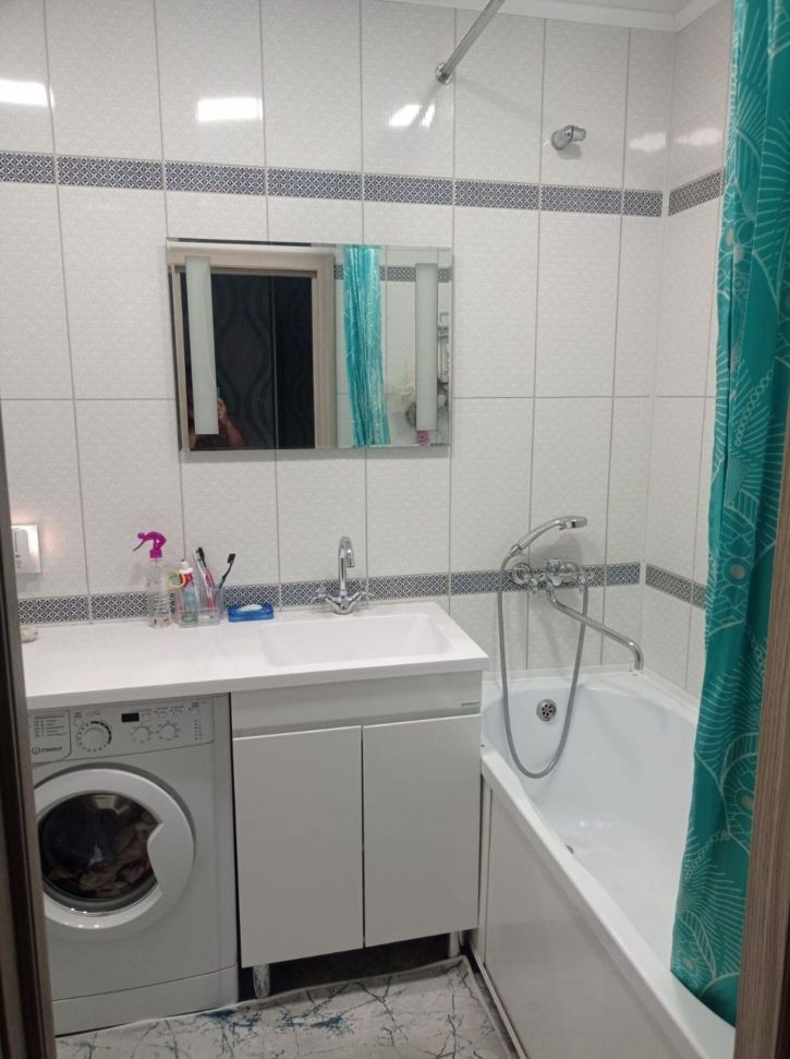 2-комн квартира 11й Красной Армии ул, 15