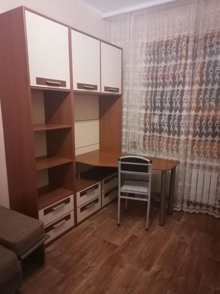 3-комн квартира Звёздная ул, 3