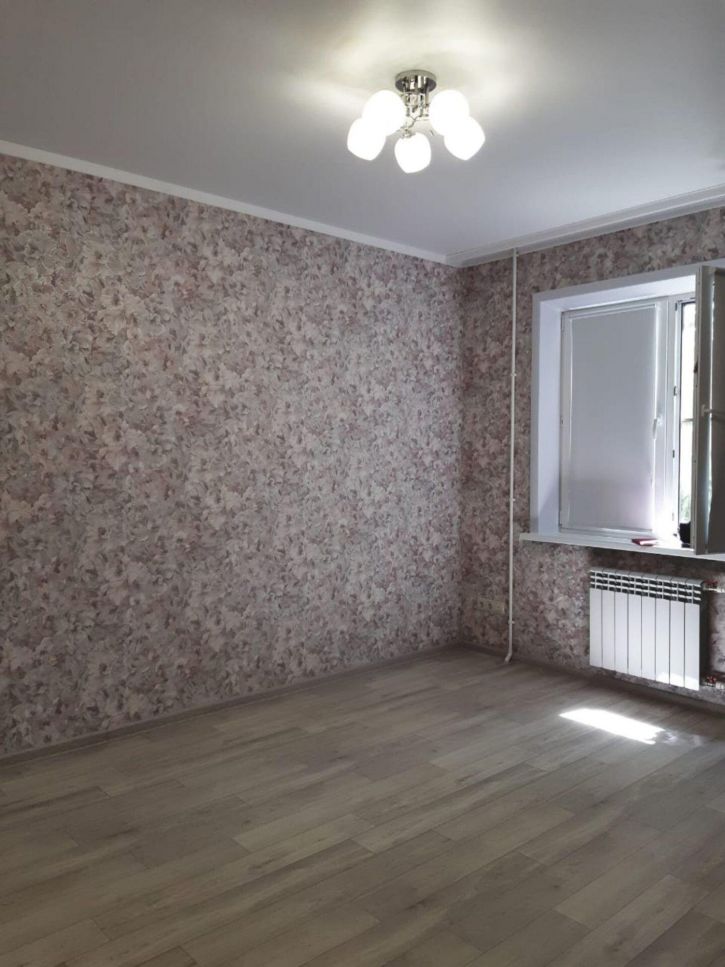 2-комн квартира Боевая ул, 75