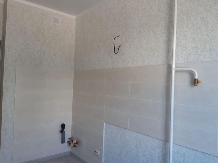 2-комн квартира Боевая ул, 75