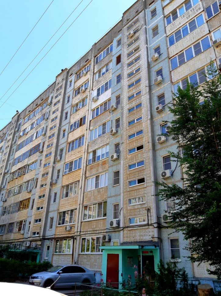 2-комн квартира Боевая ул, 75