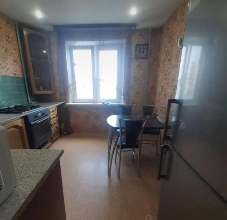 2-комн квартира Победы ул, 56