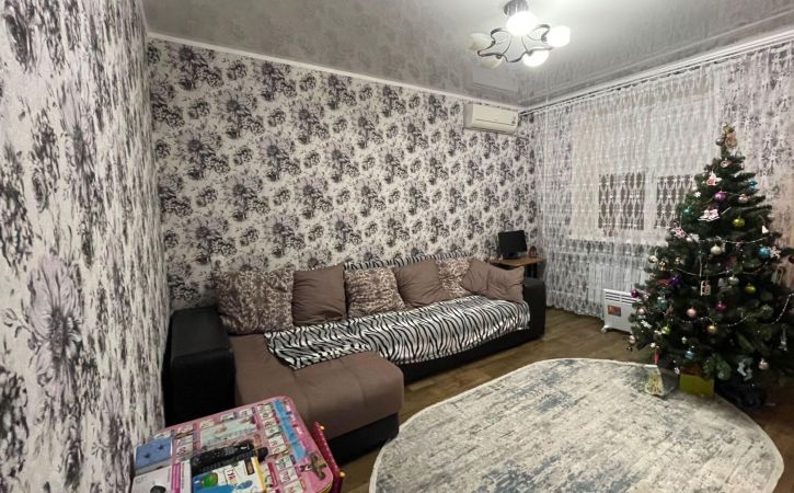 2-комн квартира Кубанская ул, 23