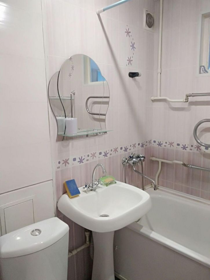 2-комн квартира Богдана Хмельницкого ул, 8