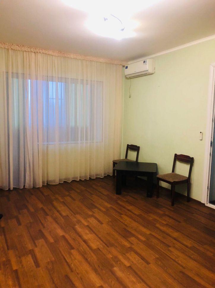 1-комн квартира Безжонова ул, 82