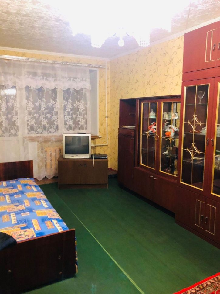 3-комн квартира Завод имени 30-летия Октября мкр, Немова ул, 32