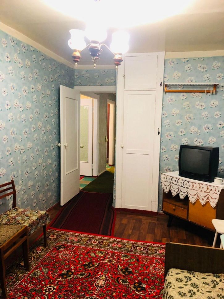 3-комн квартира Завод имени 30-летия Октября мкр, Немова ул, 32