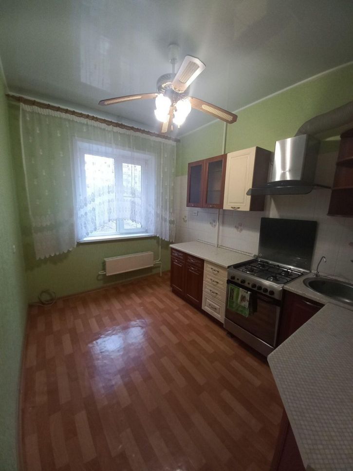 2-комн квартира Жилая ул, 3