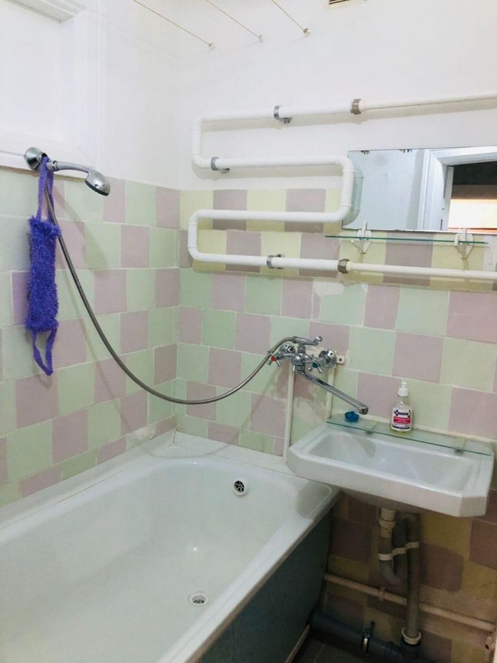 3-комн квартира Завод имени 30-летия Октября мкр, Немова ул, 32