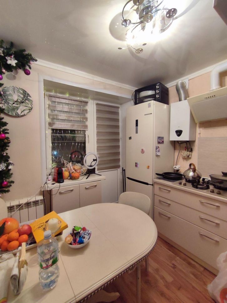 2-комн квартира Анри Барбюса ул, 17