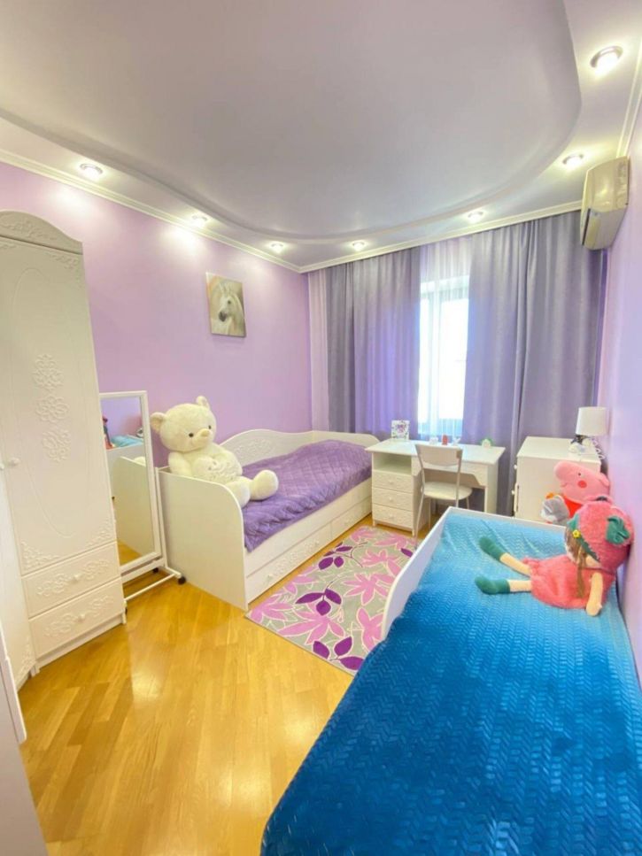 5-комн квартира Николая Островского проезд, 4