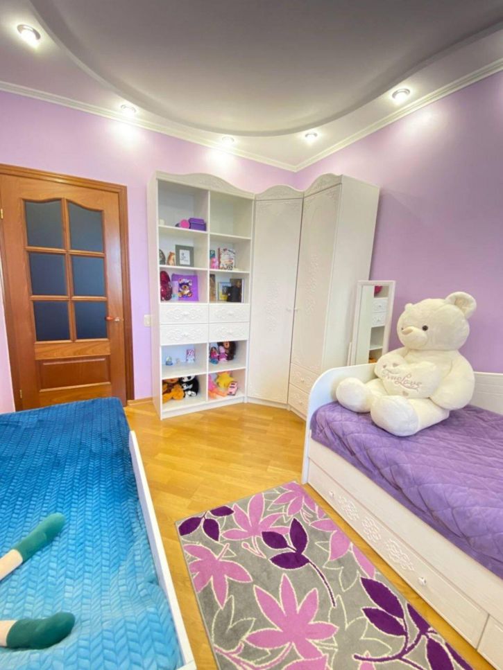 5-комн квартира Николая Островского проезд, 4