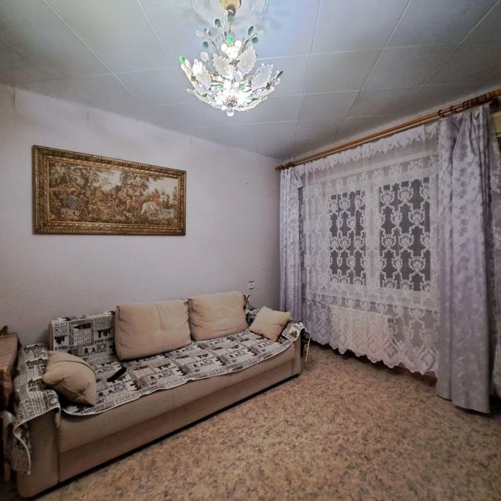 3-комн квартира Энергетическая ул, 9